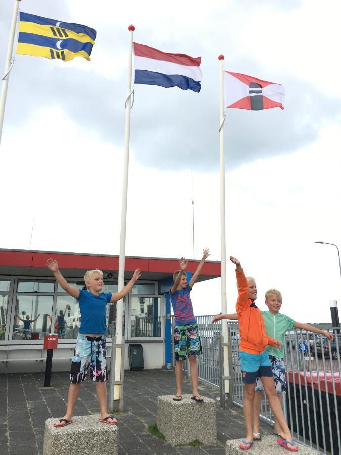 Sonnevanck Ameland 발룸 외부 사진