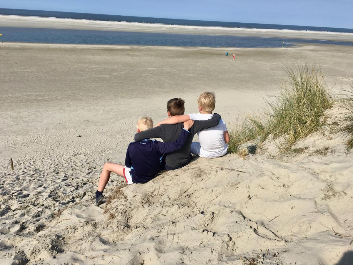 Sonnevanck Ameland 발룸 외부 사진