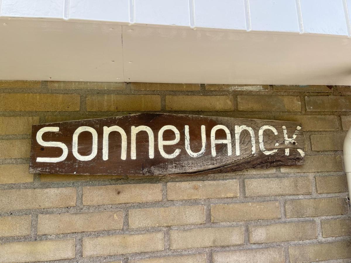 Sonnevanck Ameland 발룸 외부 사진